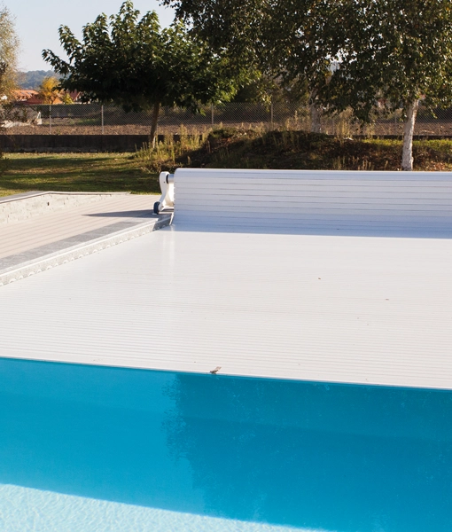 Del Moove'o Mobile Solar Automatic Slatted Pool Cover